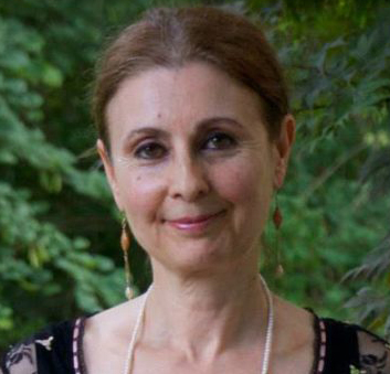 ‘Might Does Not Make Right’ – VEGAN VOICES writer Katina Czyczelis