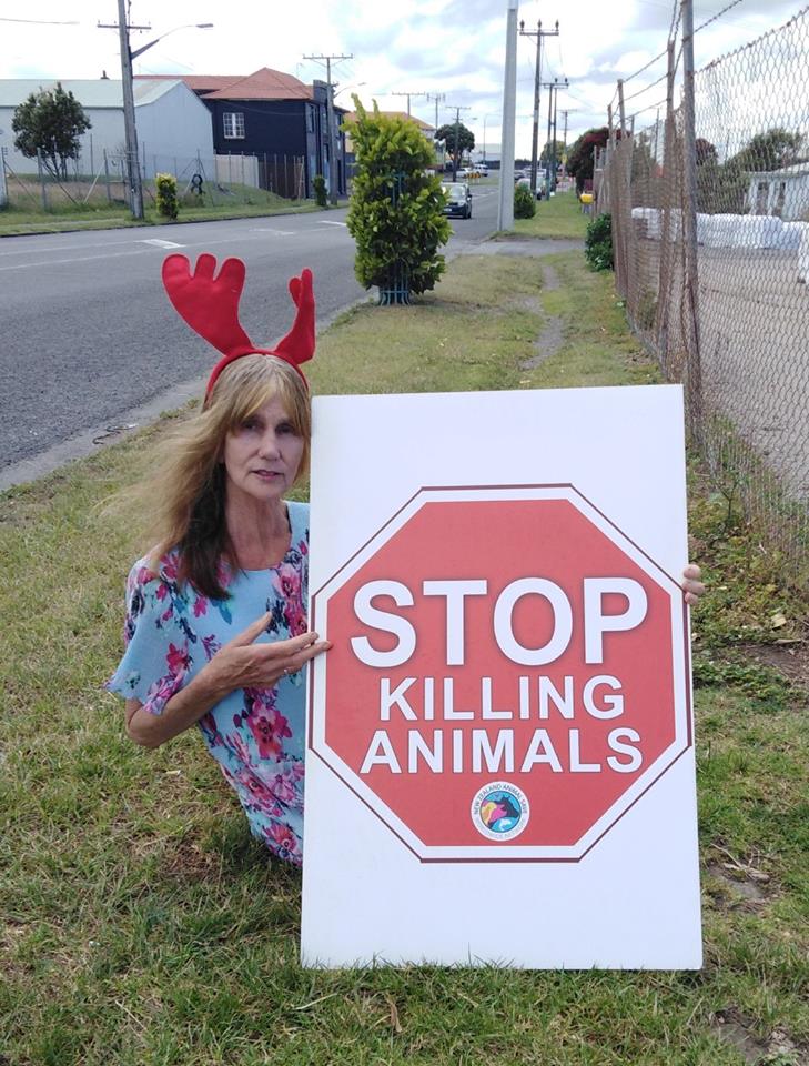 Slaughterhouse Vigil, Whanganui, 23 December 2018